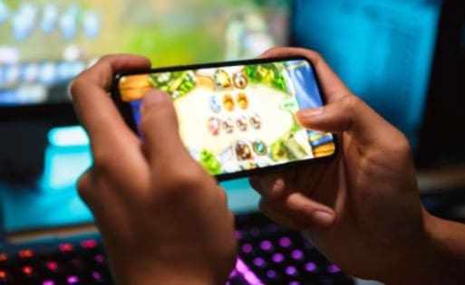 Playing online slots from home has many benefits